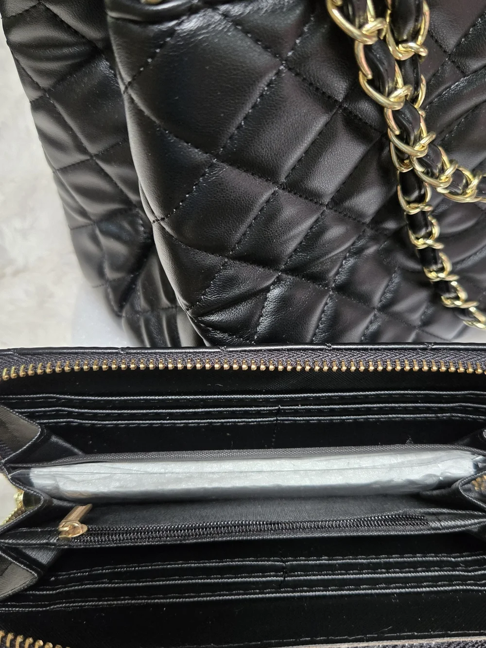 N/A elegant black